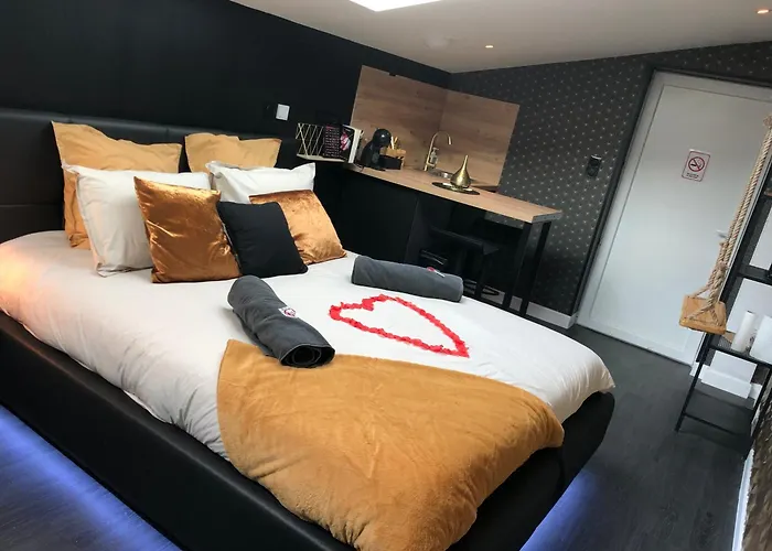 Motel para Casais Playroom Et Nuit Insolite *