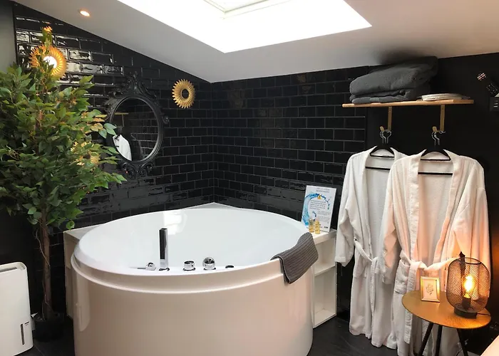 Playroom Et Nuit Insolite Aubie-et-Espessas